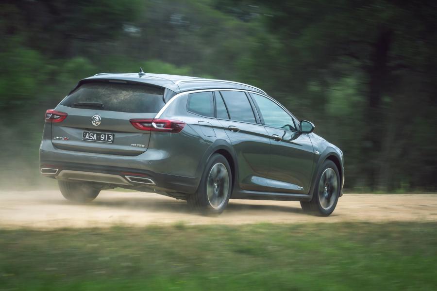  Holden Calais V Tourer (ZB) 2018 года  (фото 23 из 42)